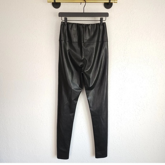 Wilfred Shiny Black Vegan Leather Leggings - Picture 4 of 10